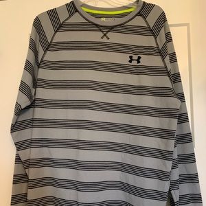 Men’s large Under Armor shirt